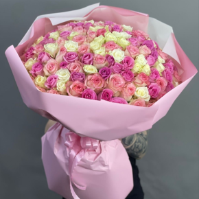 Букет из 151 кенийской розы микс (40 см) в Краснозаводске