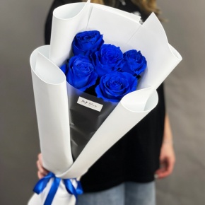 Букет из 5 синих роз Эквадор в Краснозаводске