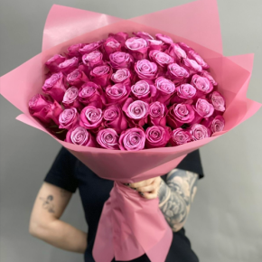 Букет из 51 розы Космик (60 см) в Краснозаводске