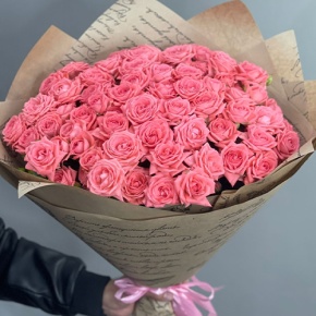 Букет из 15 кустовых коралловых роз (60 см) в Краснозаводске