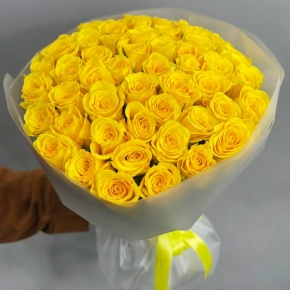 Букет "Золотце" из 51 лимонной розы (40 см) в Краснозаводске