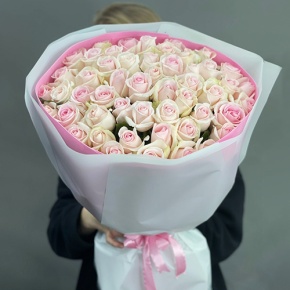 Букет из 51 нежной пастельной розы (60 см) в Краснозаводске