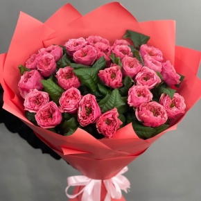 Букет из 25 махровых пионовидных роз Риджентс парк  (70 см) в Краснозаводске