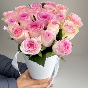 Букет из 21 розы Кения в конусе в Краснозаводске