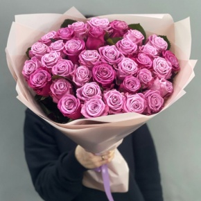 Букет из 51 розы Космик (50 см) в Краснозаводске