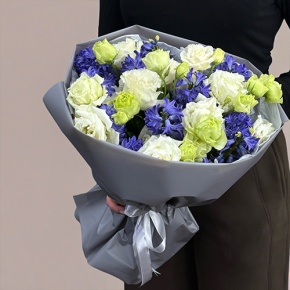 Букет из ароматных гиацинтов и эустом в Краснозаводске