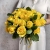 Букет из 25 лимонных роз с рускусом (40 см) в Краснозаводске Букет из 25 лимонных роз с рускусом (40 см) в Краснозаводске